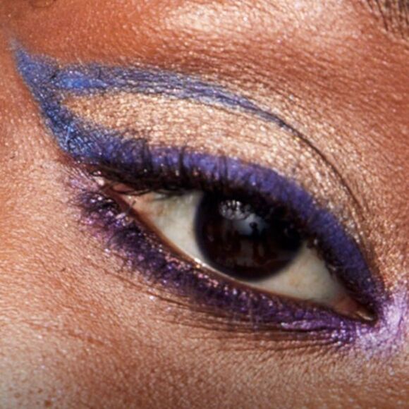 AVON Img GLIMMER Longwear GelโEyeliner .21oz Rainstorm Blue ONE Tub - Picture 11 of 12